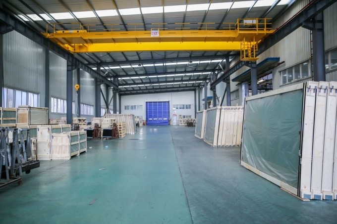 Qingdao Shinerising Glass Co., Ltd Fabrik Produktionslinie