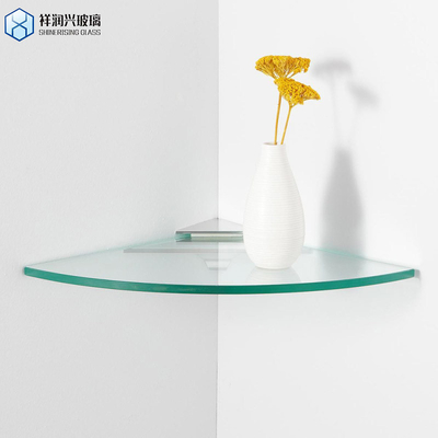 angepasstes reeded ribbed gemustert geformtes textured glas für bildschirme raumteiler