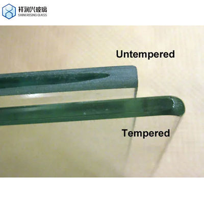 6mm THK Sicherheitsbau gehärtetes Floatglas mit niedrigem Eisenfarben gefärbtem Glühglas