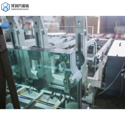 CE-zertifiziertes Ultra-Flachgehärtetes Glas 5 mm 6 mm 8 mm 10 mm für wärmeverstärktes Glas