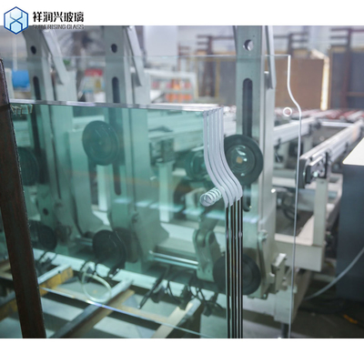 CE-zertifiziertes Ultra-Flachgehärtetes Glas 5 mm 6 mm 8 mm 10 mm für wärmeverstärktes Glas