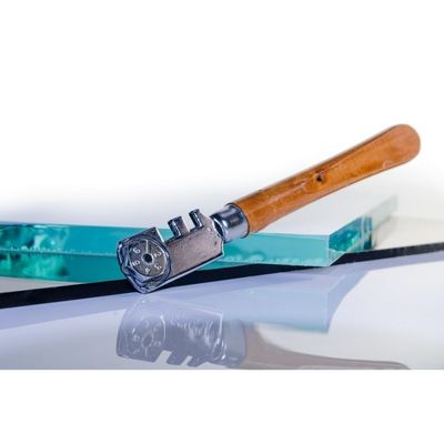 10 mm 12 mm Niedrig-Eisen-gehärtetes Laminatglas Tablet gehärtetes Glas für Flachbildschirm