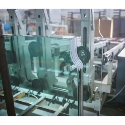 10 mm 12 mm Niedrig-Eisen-gehärtetes Laminatglas Tablet gehärtetes Glas für Flachbildschirm