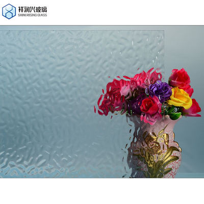 1830*1220-1500*2000-1830*2440-2134*2440 Durchsichtigkeit Fluted Muster Fensterglas