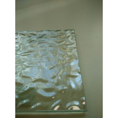 2100mm X 2440mm Größe Feststruktur Klares Moru Figurglas Muster Glas ISO-zertifiziert