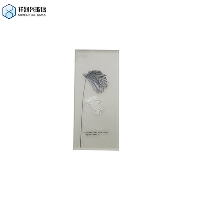 2-19 mm Extra-Clear Low Iron Solar Panel Gehärtetes Glas für dekorative Drahtgebäude