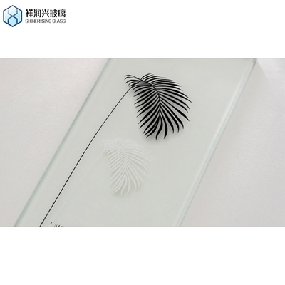 angepasste Anforderung Glasfenster mit Low-E-Glas und Gleitglas