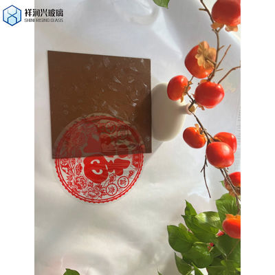 Extra-Ultra-Clear Niedrig-Eisen-Tintiert reflektierendes Blatt Float Glas Bronze Dunkelblau Grün Grau Euro Grau 2mm 3mm 4mm 5mm 6mm 8mm 10mm 12mm 15mm 19mm