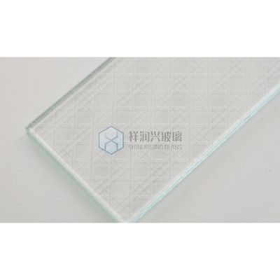 Tiefgehärtetes Tischglas für den Kunden