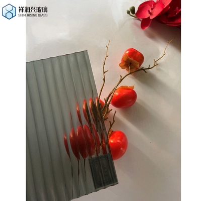 Farbenfrohe reflektierende gehärtetes Float Glasblatt 4mm 5mm 6mm 7mm auf Anfrage