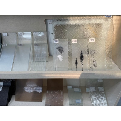 Gehärtetes Glas für dicke figurierte Fenster und maßgeschneiderte Wandtrennwände