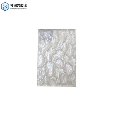 Figurglas für die Innenausstattung in einem Laminatbau