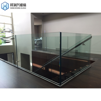 5 mm schwarz lackiertes Glas auf klarem Floatglas für Möbel und Dekoration