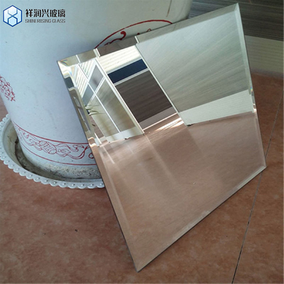 Customized Round Silber Spiegelglas Dauerhaft für Badezimmerherstellung in Qingdao