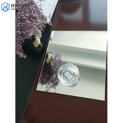 Europäische braune benutzerdefinierte Form Make-up Spiegelstation für Salon Möbel 1-6mm Schnitt Größe