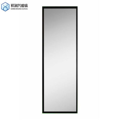 ISO-zertifiziertes Qingdao gehärtetes Glas 2mm 3mm 4mm 5mm 6mm 8mm 10mm 12mm klar und gefärbt