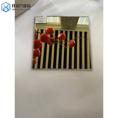 Farbiges dekoratives Spiegelglas Rechteck reflektierendes schwarzes Floatglas für gefärbtes Glas