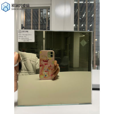Amusement Moderne Art 4mm Hellgrau Tönter Flotglas Spiegel für Luxus-Hausdekor