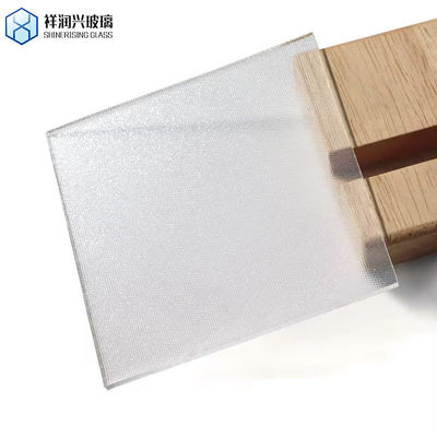 Antireflexive Beschichtung mit niedrigem Eisen gehärtetes Solarglas für Solarpaneelhersteller