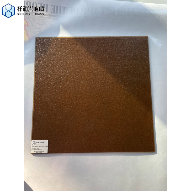 Festfarbiges gehärtetes Glas 4mm-19mm gestreutes Musterglas Dekorationsmuster Kunstglas