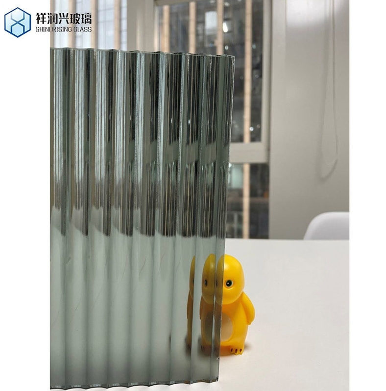 Customisierte LED-Bad-Spiegelglas mit Ultra-Clear Float Glas und Muster-Design
