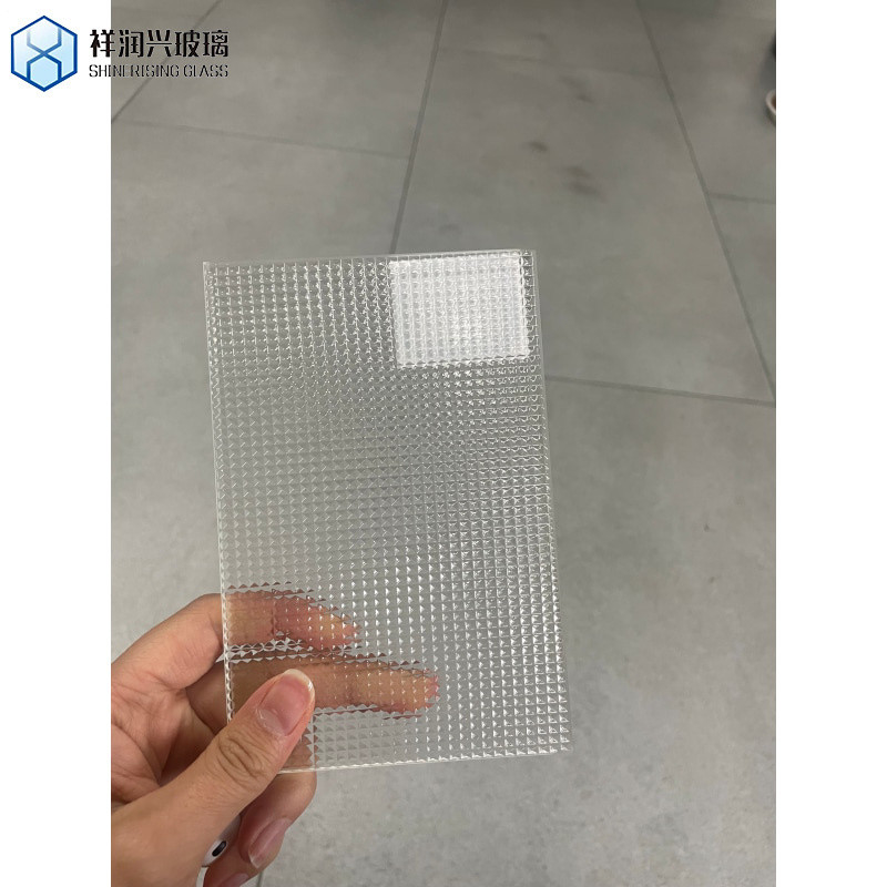 4mm Moru Flora Millenium Welle Diamant Regenwasser Würfel Niedriges Eisen Gehärtetes Glas mit Muster für Fenster